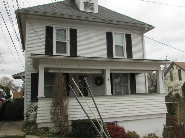 1152 Chestnut St, Sunbury, PA 17801