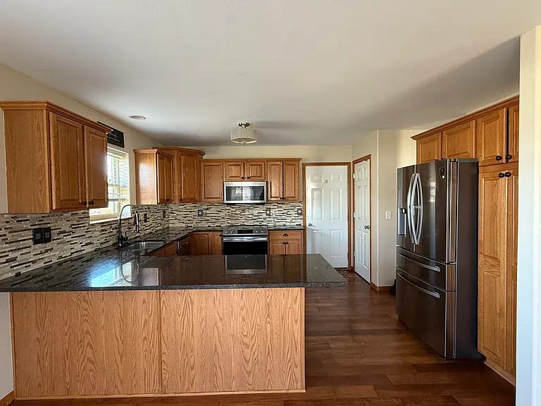 934 Tiara Dr NE — Photo 9