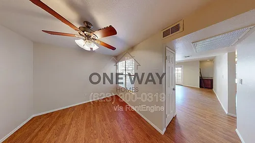 8787 E Mountain View Rd #1064 Photo 1