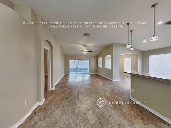 3rd image of 9856 Laurel Ledge Dr