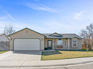 157 E Bay Owl Dr, Kuna, ID 83634