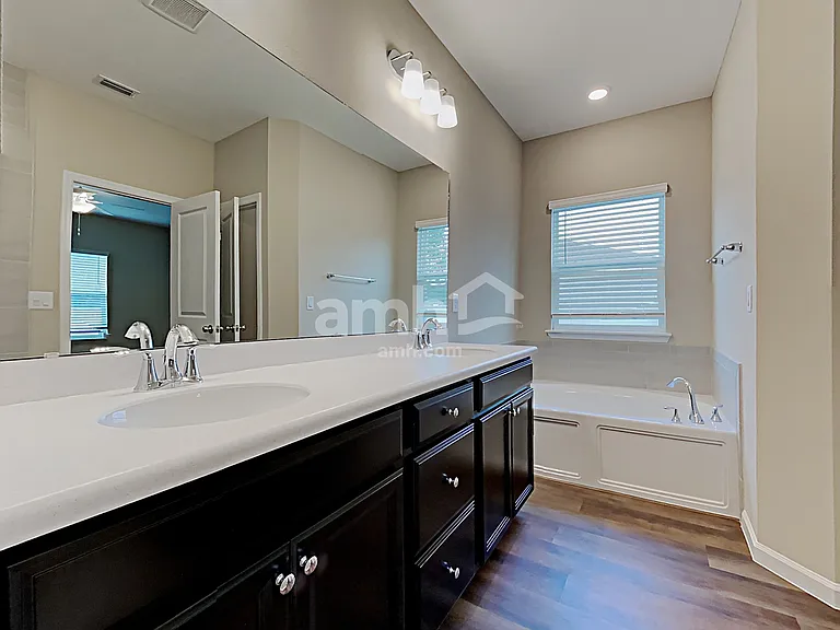 198 Spruce Point — Photo 11