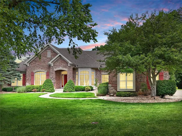 532 Forest Crest Ct, Lake Saint Louis, MO 63367
