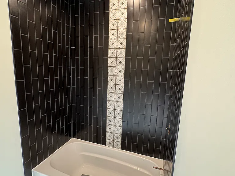 406 Saint Clair Ave — Photo 19