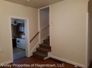 146 S Locust St, Hagerstown, MD 21740