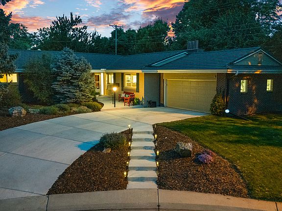2nd image of 9156 E Stanford Pl