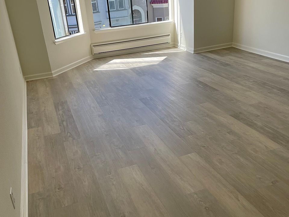 Sunny and large living room