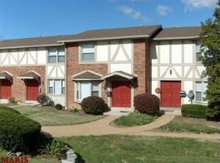 1390 Willow Brook Cove Ct, Saint Louis, MO
