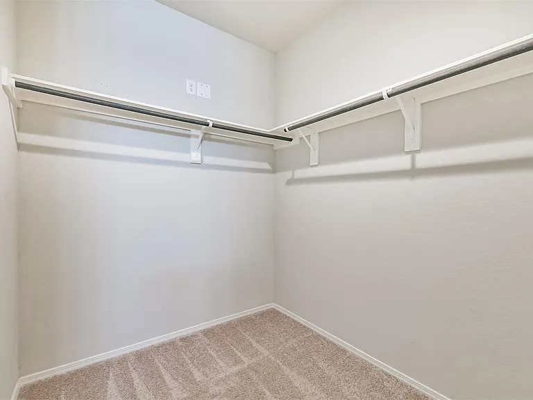 2135 Twisted Cedar Ct — Photo 19
