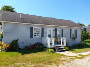 204 E Mentor St, Kouts, IN 46347