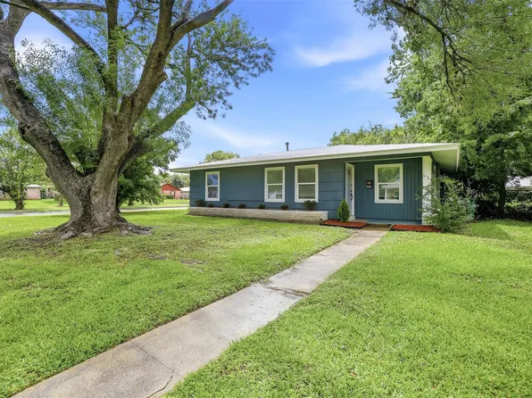 5638 Simsdale St, Houston, TX 77033