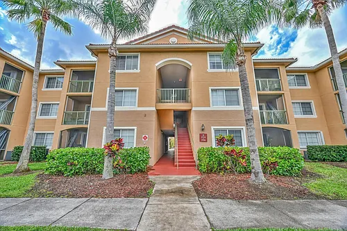 3620 NW Adriatic Ln #306 Photo 1