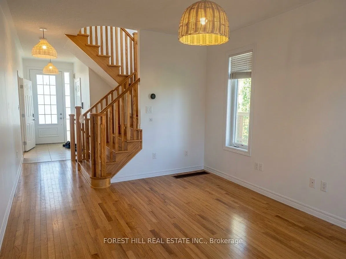 3 bed, $3,099 — Photo 4