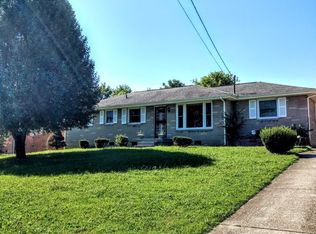 1990 Upland Dr, Nashville, TN 37216