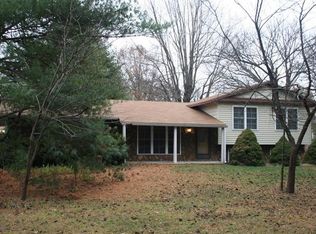 117 Midland Ave, Maryland Heights, MO 63043