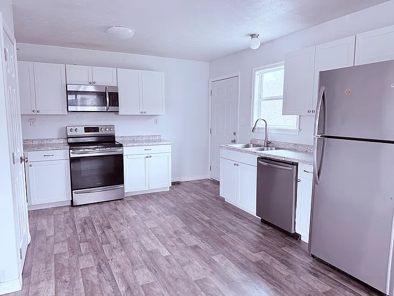 Ridgewood Mdws — Photo 2