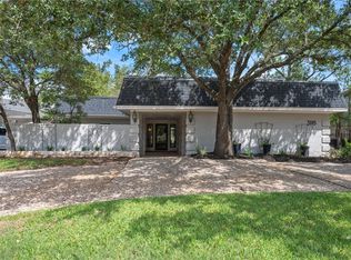 3115 Camelot Dr, Bryan, TX 77802