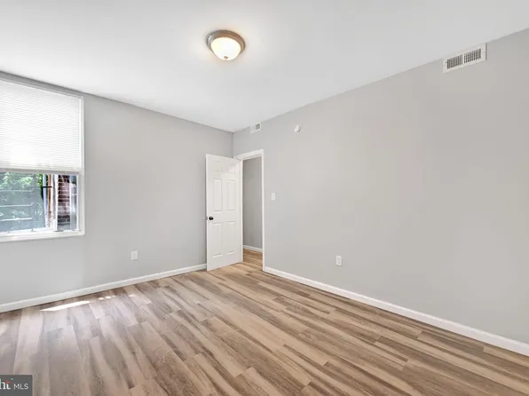 319 E 22nd St APT 2, Baltimore, MD 21218