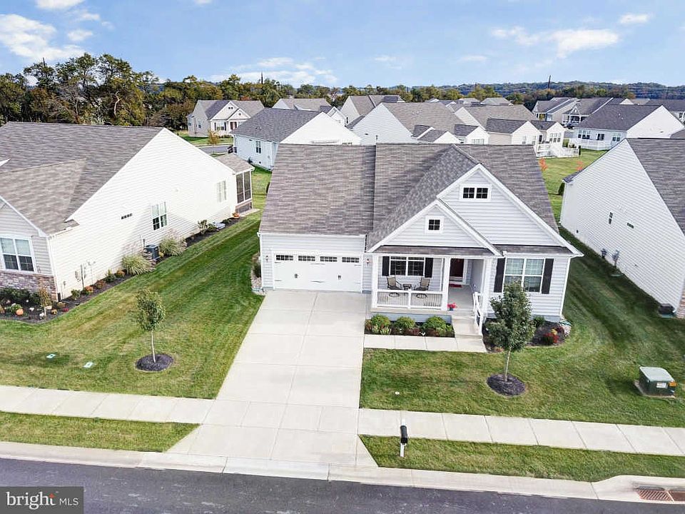 1st image of 1107 Country Berry Ct
