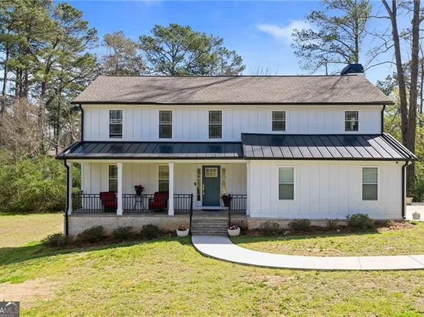 610 Yorkshire Dr, Marietta, GA 30068