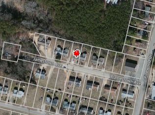 24 Jamestown Ave, Smithfield, VA 23430