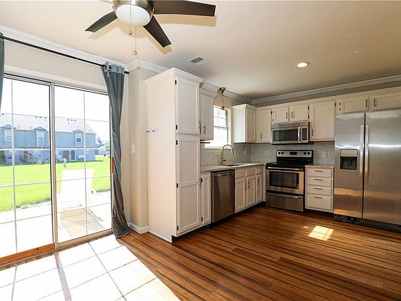 3rd image of 5635 NW Sunrise Meadow Cir
