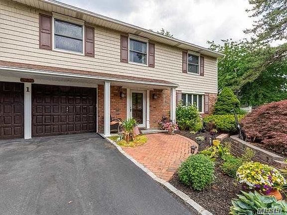 2nd image of 1 Barkley Ln