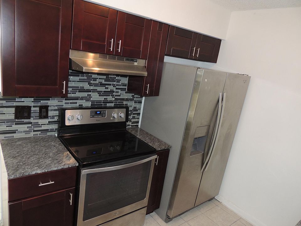 1st image of 2937 61st Ave N