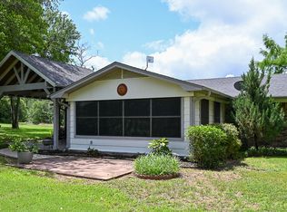 412 Half Moon Way, Bridgeport, TX 76426