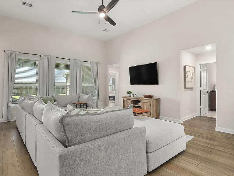 13709 Gaff Rig Dr — Photo 6