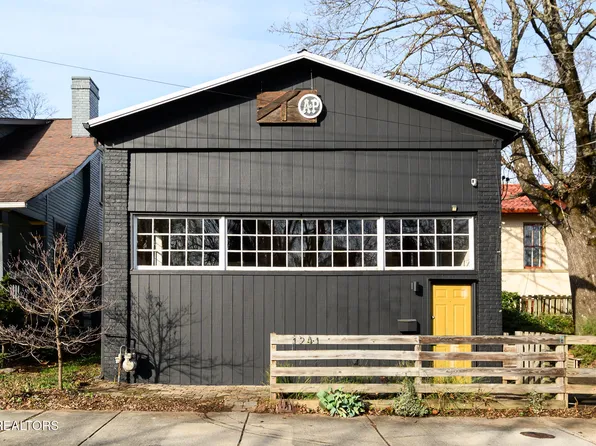 1241 Armstrong Ave, Knoxville, TN 37917