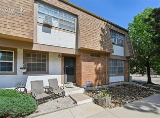 1131 Willow Bend Cir APT 2, Colorado Springs, CO 80918