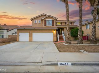 38428 Desert Flower Dr, Palmdale, CA 93551