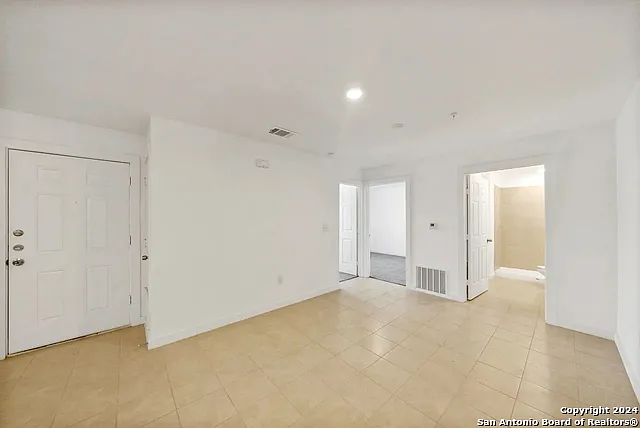 903 Canterbury #1104 — Photo 11