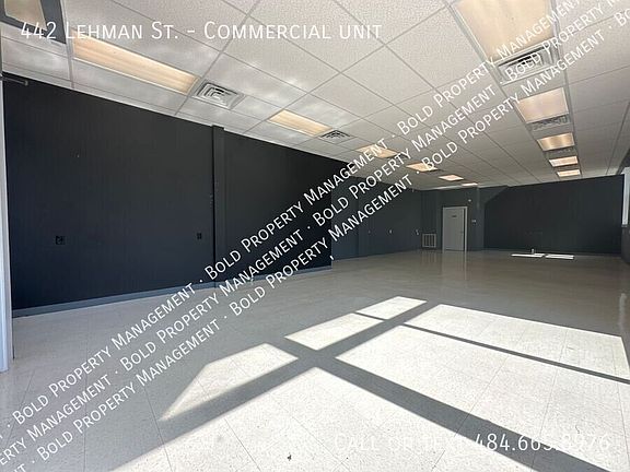 3rd image of 442 Lehman St