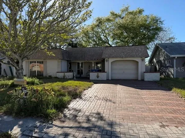 3601 Landale Dr, Holiday, FL 34691