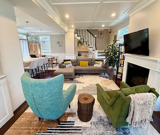 230 Westminster Ave — Photo 4