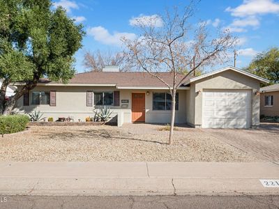 2214 E Sells Dr, Phoenix, AZ, 85016
