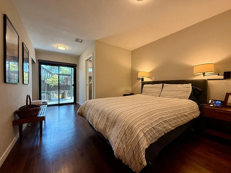 4221 Hill St — Photo 22