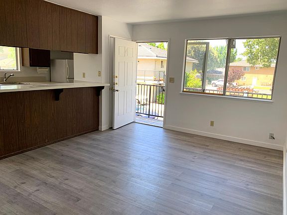 3rd image of 5721 Calmor Ave APT 4