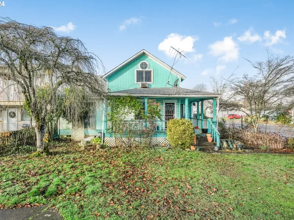 197 NE Main St, Estacada, OR 97023