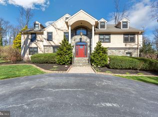 204 Hempstead Ln, Wallingford, PA 19086