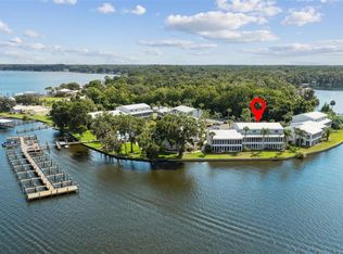 125 River Bend Pl #D, Welaka, FL 32193