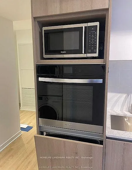 319 Jarvis St #1012 — Photo 36