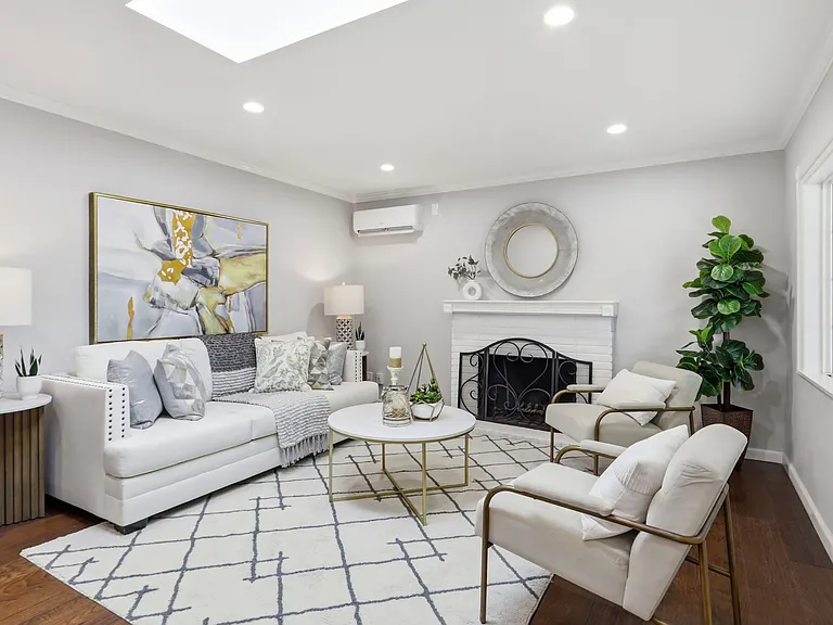 275 Beechnut Ave — Photo 3