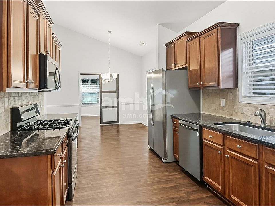 3227 Hideaway Ln, Loganville, GA 30052 | Zillow