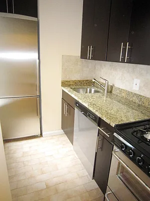 Rented by City Connections Realty | media 27