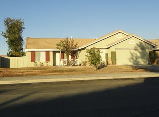 14458 Stonecreek Dr, Hesperia, CA 92344