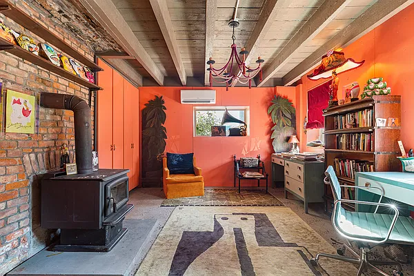 Sold by Compass | media 15