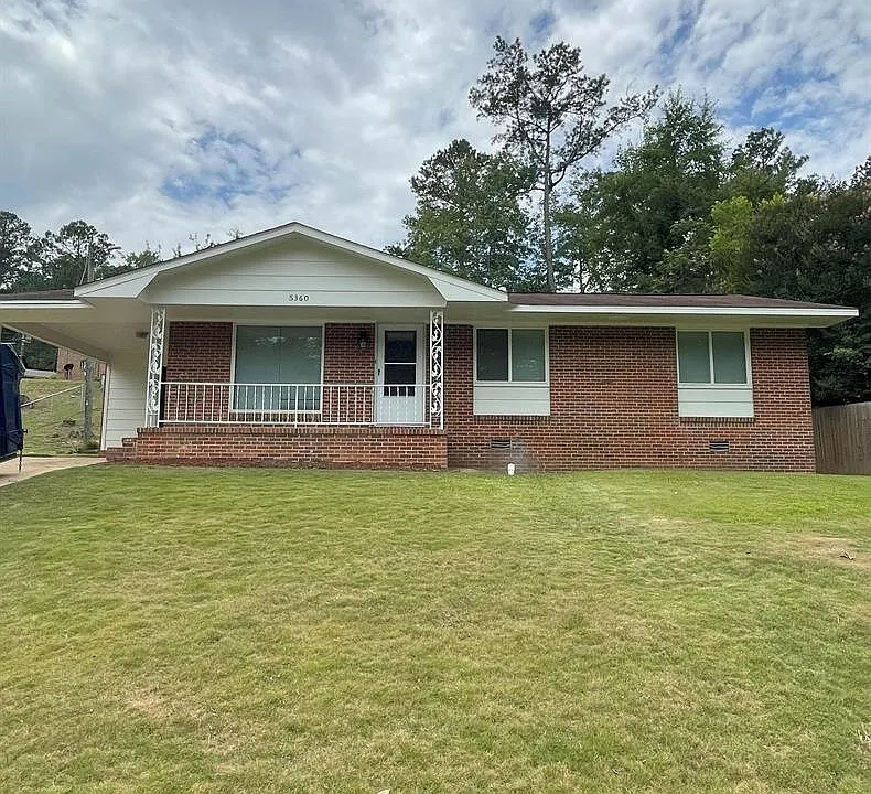 5360 Spencer Ln